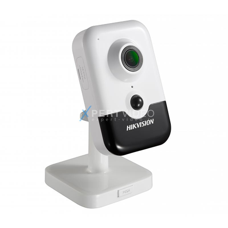 IP камера Hikvision DS-2CD2423G0-I (4mm)